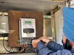 Under the prepaid model, departments need to recharge electricity accounts in advance, and supply will automatically stop once the balance is exhausted, removing the need for lengthy manual disconnection processes. (HT) Under the prepaid model, departments need to recharge electricity accounts in advance, and supply will automatically stop once the balance is exhausted, removing the need for lengthy manual disconnection processes. (HT)