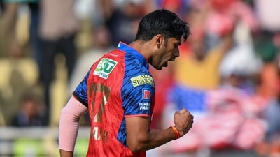Shashank Singh was the surprise player who Punjab turned to for wickets – the PBKS vice-captain rolled over his arm after the powerplay, and managed to remove both Abhishek and Head to shift the momentum of the match. (ANI Pic Service) Shashank Singh was the surprise player who Punjab turned to for wickets – the PBKS vice-captain rolled over his arm after the powerplay, and managed to remove both Abhishek and Head to shift the momentum of the match. (ANI Pic Service)