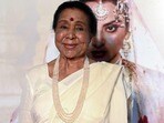 Asha Bhosle: లతా మంగేష్కర్ చెల్లెలు అనే ముద్ర నుంచి మెలోడీ క్వీన్ వరకు.. ఆశా భోంస్లే ప్రస్థానం ఇలా..(AFP)