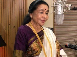 আশা ভোঁসলের প্রয়াণে শোকাহত শাহরুখ! প্রিয়াঙ্কা থেকে শ্রেয়া, সোনু নিগম, বিরাট ভাসলেন আবেগে