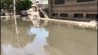 ₹12–15 crore MCG project underway in Ward 34, but residents say no visible improvement; fear situation may worsen during upcoming monsoon. (HT Photo) ₹12–15 crore MCG project underway in Ward 34, but residents say no visible improvement; fear situation may worsen during upcoming monsoon. (HT Photo)