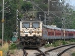 పలు రైళ్లు రద్దు