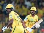 <p>ఐపీఎల్​ చరిత్రలో అత్యధిక ట్రోఫీలు గెలిచిన జట్లు సీఎస్కే, ఎంఐ, కేకేఆర్​. చెన్నై సూపర్​ కింగ్స్​, ముంబై ఇండియన్స్​ తలో 5సార్లు కప్​ కొట్టాయి. ఆ తర్వాత కోల్​కతా నైట్​ రైడర్స్​ 3సార్లు ట్రోఫీని దక్కించుకుంది. కానీ ఈ ఐపీఎల్​ 2026లో మాత్రం సీన్​ రివర్స్​ అయ్యింది!</p>