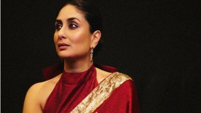 Kareena Kapoor: సెలబ్రిటీలైతే కొమ్ములుంటాాయా? ఎయిర్‌పోర్టులో కరీనా కపూర్ క్యూ పాటించకపోవడంతో నెటిజన్ల ట్రోలింగ్
