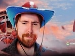 Zack Hoyt, aka Asmongold opened up about his tooth condition.