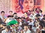 Mumbai, India - April 13, 2026: Family members pay tribute, during the Asha Bhosle's funeral at her residence at Lower parel in Mumbai, India, on Monday, April 13, 2026. (Photo by Anshuman Poyrekar/Hindustan Times) (Anshuman Poyrekar/HT Photo)