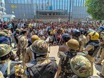 నోయిడా పారిశ్రామిక ప్రాంతంలో వేతనాల కోసం జరుగుతున్న ఆందోళనలు (PTI)