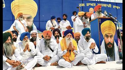 Rebel Shiromani Akali Dal (SAD) legislator Manpreet Singh Ayali on Tuesday shared the stage with leaders of Akali Dal Waris Punjab De at a political gathering held during the Baisakhi mela in Talwandi Sabo, signaling evolving dynamics within Punjab’s political landscape.