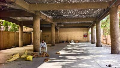 The garage, operating on the ground floor of a multi-level parking facility owned by BMC in Byculla, has been cleared out. (Raju Shinde/HT Photo) The garage, operating on the ground floor of a multi-level parking facility owned by BMC in Byculla, has been cleared out. (Raju Shinde/HT Photo)