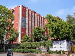 রাজ্যে ভোট গণনা কেন্দ্র অর্ধেক করল কমিশন