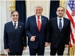 US President Donald Trump with Pakistan PM Shehbaz Sharif and General Asim Munir.