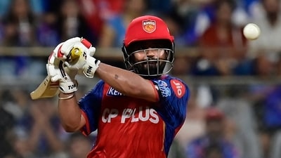 Prabhsimran Singh was in hot form, smacking an unbeaten knock of 80* runs off 39 balls, packed with 11 fours and two sixes, striking at 205.13. (Anshuman Poyrekar/HT Photo)