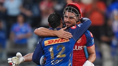 Chasing 196 runs, PBKS reached 198/3 in 16.3 overs, winning by seven wickets. (PTI) Chasing 196 runs, PBKS reached 198/3 in 16.3 overs, winning by seven wickets. (PTI)
