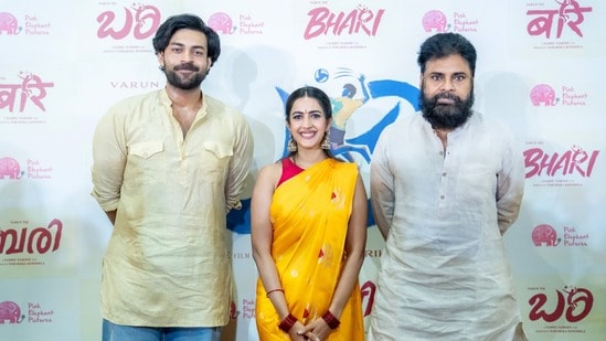 వరుణ్ తేజ్, నిహారిక, పవన్ కల్యాణ్ (x/IAmVarunTej)