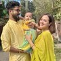 মাকে বাঁধতেই দেবে না ঝুঁটি, অহনা-দীপঙ্করের মেয়ের কাণ্ড দেখুন। 
