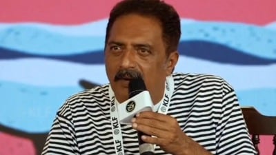 Prakash Raj: రావణుడి నుంచి రాముడు పండ్లు దొంగిలించాడన్న ప్రకాష్ రాజ్.. దేశంలో నరమేధం జరగబోతోందంటూ కామెంట్స్.. కేసు నమోదు Prakash Raj: రావణుడి నుంచి రాముడు పండ్లు దొంగిలించాడన్న ప్రకాష్ రాజ్.. దేశంలో నరమేధం జరగబోతోందంటూ కామెంట్స్.. కేసు నమోదు