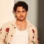 বলিউডে ডেবিউ করতে চলেছেন ভুবন বাম