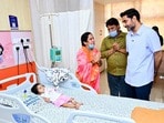 పునర్విక కుటుంబంతో మంత్రి నారా లోకేశ్