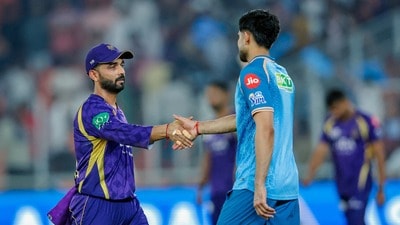 కేకేఆర్, జీటీ కెప్టెన్లు రహానే, గిల్.. (ANI Pic Service) కేకేఆర్, జీటీ కెప్టెన్లు రహానే, గిల్.. (ANI Pic Service)