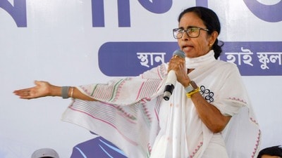 মমতা বন্দ্যোপাধ্যায়। (ফাইল ছবি, সৌজন্যে পিটিআই) মমতা বন্দ্যোপাধ্যায়। (ফাইল ছবি, সৌজন্যে পিটিআই)