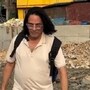 এবড়ো-খেবড়ো রাস্তা দিয়ে হাঁঁটছেন ‘আশিকি’ খ্যাত রাহুল
