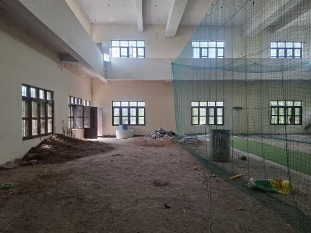 Residents allege theft and neglect at MCG project; school, education dept deny role, councillor seeks answers on halted construction (HT) Residents allege theft and neglect at MCG project; school, education dept deny role, councillor seeks answers on halted construction (HT)
