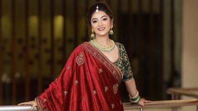 রুবেলকে বিয়ের পর অভিনয় ছেড়ে, সংসারেই মন শ্বেতার?