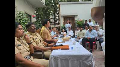 During the meeting with association, police said the pattern needs for stricter enforcement. (HT) During the meeting with association, police said the pattern needs for stricter enforcement. (HT)