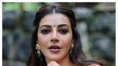 <p>దక్షిణాది బ్యూటిఫుల్ హీరోయిన్ కాజల్ అగర్వాల్ ఈసారి ఐదో స్థానంలో ఉంది. సికందర్ తర్వాత కాజల్ నటించిన సినిమా ఏది లేదు. అయినా ఓర్మాక్స్ మీడియా టాప్ 10 హీరోయిన్ల జాబితాలో కాజల్ ఐదో స్థానం సంపాదించుకోవడం గొప్పగా చెప్పుకోవచ్చు. </p> <p>దక్షిణాది బ్యూటిఫుల్ హీరోయిన్ కాజల్ అగర్వాల్ ఈసారి ఐదో స్థానంలో ఉంది. సికందర్ తర్వాత కాజల్ నటించిన సినిమా ఏది లేదు. అయినా ఓర్మాక్స్ మీడియా టాప్ 10 హీరోయిన్ల జాబితాలో కాజల్ ఐదో స్థానం సంపాదించుకోవడం గొప్పగా చెప్పుకోవచ్చు. </p>