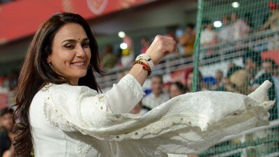 ప్రీతి జింటా.. (PTI) ప్రీతి జింటా.. (PTI)