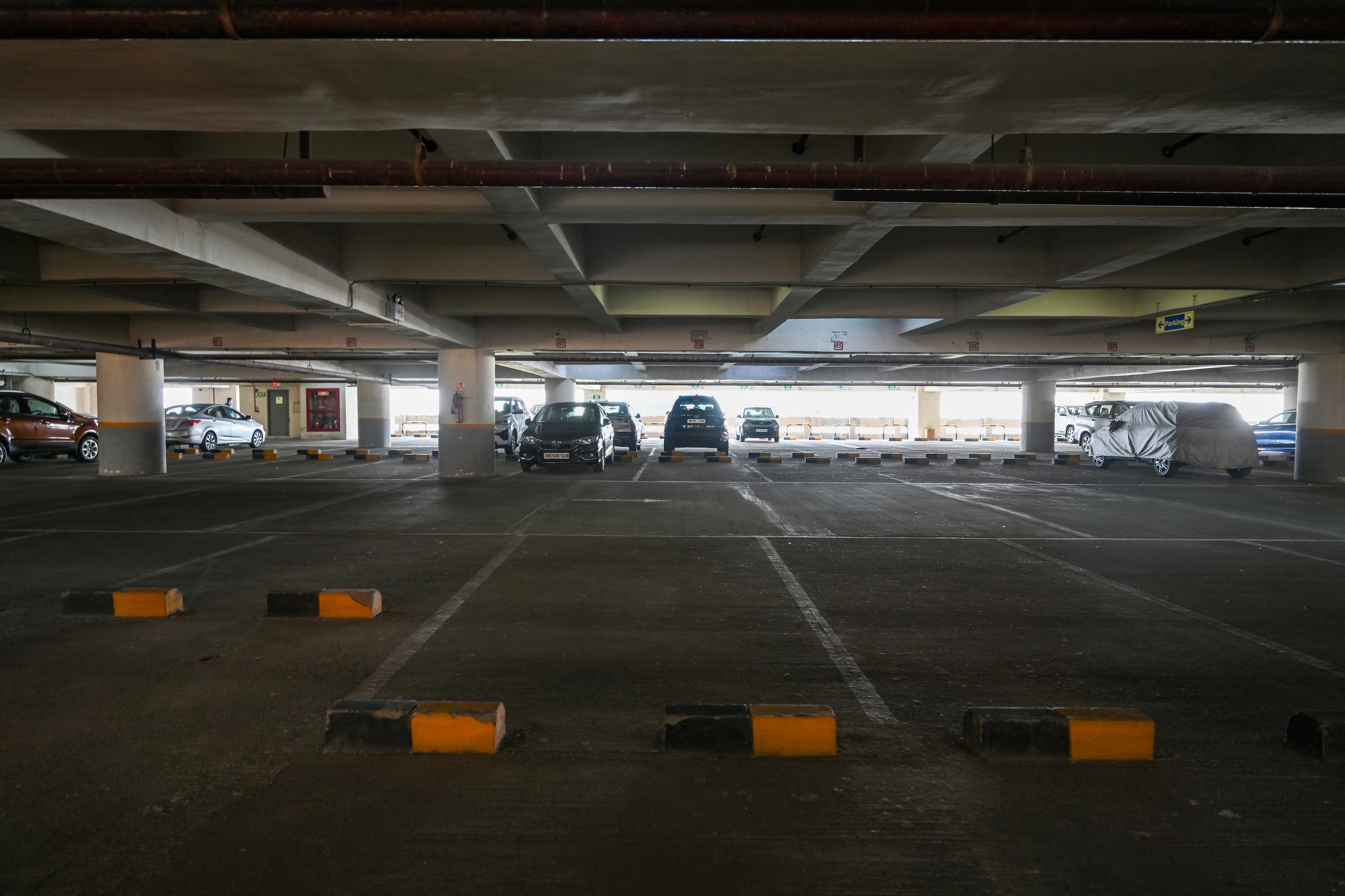 A multi-level parking in Nehru Place. MCD has 30 such parking facilities across the city and plans to build several more. (Raj K Raj/HT photos) A multi-level parking in Nehru Place. MCD has 30 such parking facilities across the city and plans to build several more. (Raj K Raj/HT photos)