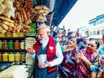 PM Modi eats jhalmuri in Jhargram. 