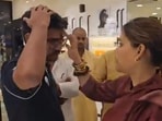 In the video, the BJP leader is seen confronting staff at a Lenskart store in Mumbai.