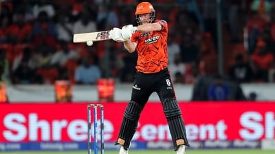 Heinrich Klaasen made a brisk impact in the death overs, smashing an unbeaten 37 off just 13 deliveries. He took the attack to the bowlers with clean hitting, providing a late surge that boosted Sunrisers Hyderabad’s already imposing total. (ANI Pic Service) Heinrich Klaasen made a brisk impact in the death overs, smashing an unbeaten 37 off just 13 deliveries. He took the attack to the bowlers with clean hitting, providing a late surge that boosted Sunrisers Hyderabad’s already imposing total. (ANI Pic Service)