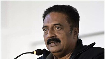 ‘রামায়ণ’ নিয়ে মন্তব্যের জেরে বিপাকে প্রকাশ