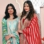 ঐশ্বর্য ও আরাধ্যা। 