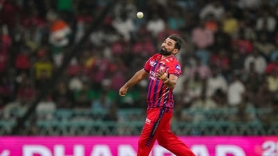 Mohammed Shami swung the momentum in an instant, striking twice in quick succession. He first got rid of the in-form Yashasvi Jaiswal for 22 after being hit for back-to-back boundaries, and then followed it up by dismissing Dhruv Jurel for a golden duck off the very next ball.&nbsp; (PTI)