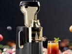 Juicers come in with varying capacities and motor power.