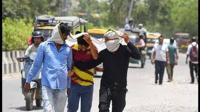 Hot weather conditions prevailed in Haryana and Punjab on Thursday, with intense heat witnessed in Bathinda and Rohtak, according to the local Met office. (HT File)