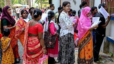 এসআইআর সংক্রান্ত মামলার আবেদন করতে হবে সর্বোচ্চ আদালতেই, জানাল হাইকোর্ট (PTI) এসআইআর সংক্রান্ত মামলার আবেদন করতে হবে সর্বোচ্চ আদালতেই, জানাল হাইকোর্ট (PTI)