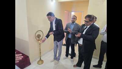 Vice President Tushar Kanti Sethapaty and Technical Member (Centre) B B Mohapatra lead the ceremonial lighting of the lamp to mark the inaugural hearing of the GSTAT Ranchi State Bench on Thursday. (HT Photo) Vice President Tushar Kanti Sethapaty and Technical Member (Centre) B B Mohapatra lead the ceremonial lighting of the lamp to mark the inaugural hearing of the GSTAT Ranchi State Bench on Thursday. (HT Photo)