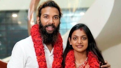 Monalisa Pregnant: మోనాలిసా కేసులో పెద్ద ట్విస్ట్.. ఆమె ప్రెగ్నెంట్ అట.. పోలీసులకు చెప్పిన భర్త.. Monalisa Pregnant: మోనాలిసా కేసులో పెద్ద ట్విస్ట్.. ఆమె ప్రెగ్నెంట్ అట.. పోలీసులకు చెప్పిన భర్త..