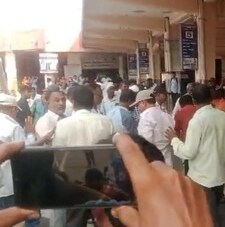 ఆర్టీసీ డ్రైవర్ ఆత్మహత్యాయత్నం ఆర్టీసీ డ్రైవర్ ఆత్మహత్యాయత్నం