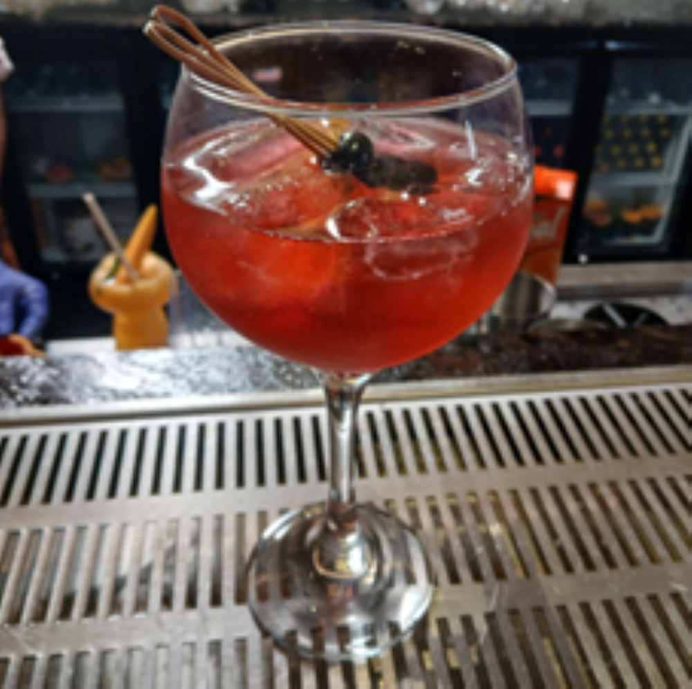 Summer breeze cocktail recipe. ( Gladia Brewery and Kitchen) Summer breeze cocktail recipe. ( Gladia Brewery and Kitchen)