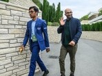 Pragg and his second Vaibhav Suri. (Michal Walusza/Fide)