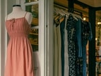 Under <span class='webrupee'>₹</span>1000 but still cute: These 8 summer dresses prove budget can look chic(Pexels)