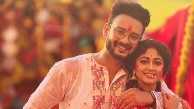 সুস্মিতার উদ্দেশে সোশ্যাল মিডিয়ায় পোস্ট সাহেবের। সুস্মিতার উদ্দেশে সোশ্যাল মিডিয়ায় পোস্ট সাহেবের।