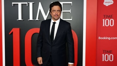 Benicio del Toro has been on a generational run, starring in two critically acclaimed films in 2025: The Phoenician Scheme and One Battle After Another. On the evening of April 23, he graced the red carpet of TIME's 100 most influential people annual gala in Manhattan, looking sharp in a black suit. The actor kept his look clean and suave with a white shirt, long black tie, and a statement ring on his left hand. (AFP) Benicio del Toro has been on a generational run, starring in two critically acclaimed films in 2025: The Phoenician Scheme and One Battle After Another. On the evening of April 23, he graced the red carpet of TIME's 100 most influential people annual gala in Manhattan, looking sharp in a black suit. The actor kept his look clean and suave with a white shirt, long black tie, and a statement ring on his left hand. (AFP)