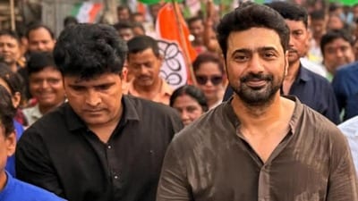 ভোটের প্রচারে বেরিয়ে গরমে অসুস্থ সাংসদ দেব! এখন কেমন আছেন নায়ক? (ছবি- প্রতীকী)