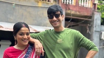 নার্সিংহোম থেকে বাড়ি ফিরেছেন সুদীপ, কেমন আছেন তিনি? নার্সিংহোম থেকে বাড়ি ফিরেছেন সুদীপ, কেমন আছেন তিনি?